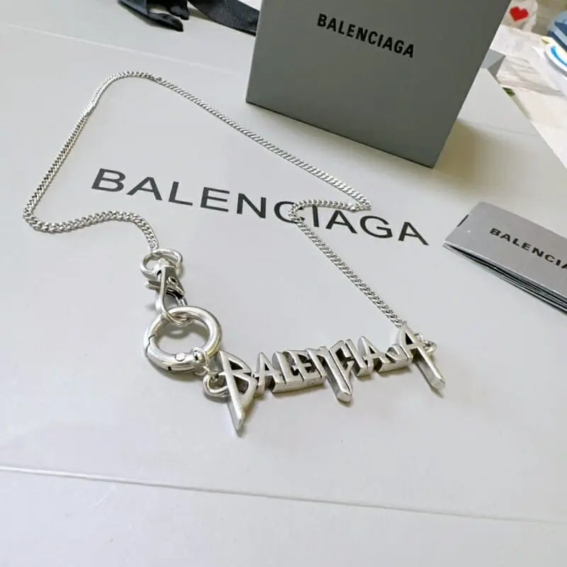 balenciaga collier s_1234b6b2